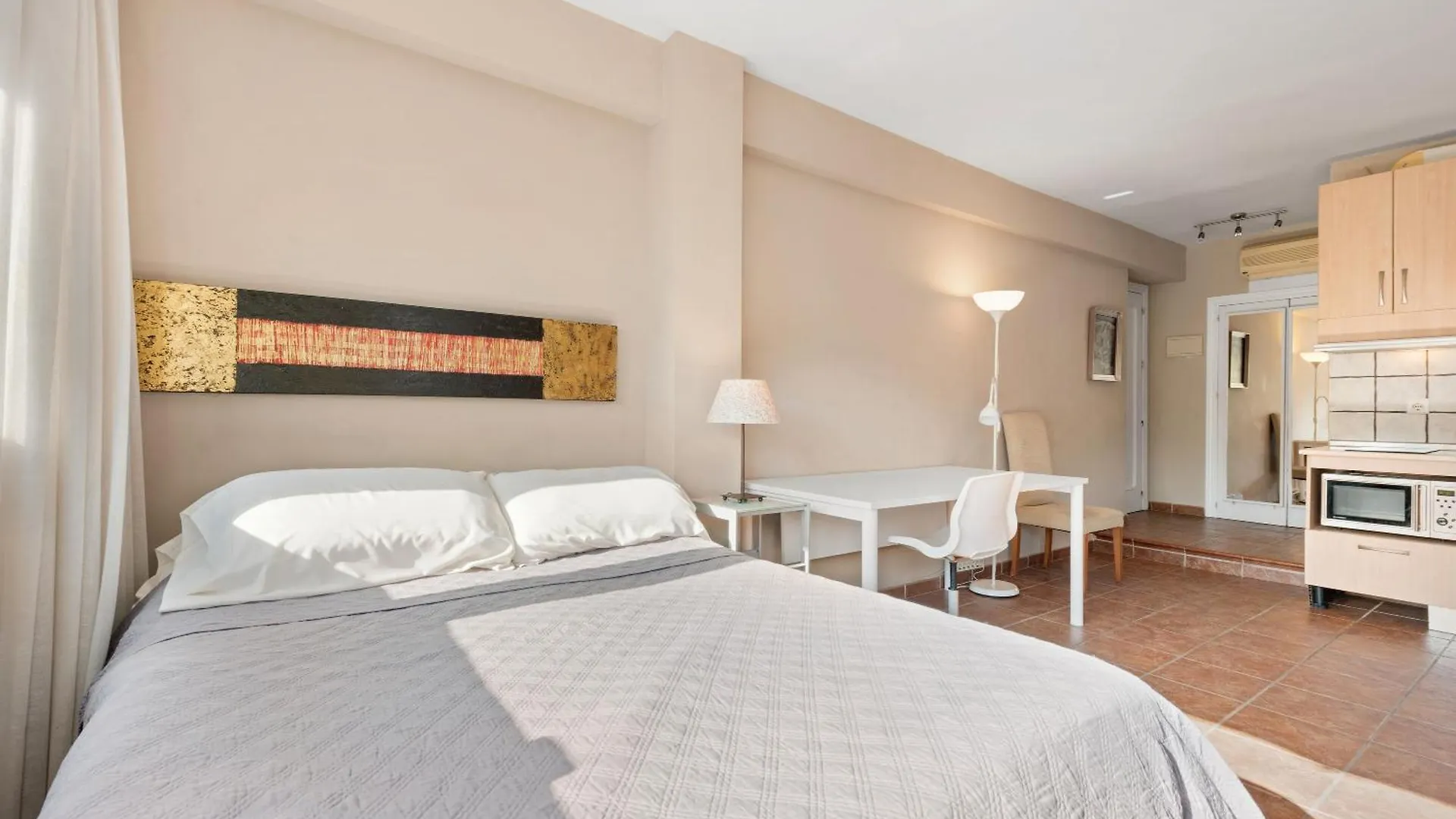 מאלגה Bonito Estudio En Playa Los Banos Del Carmen 0*,  ספרד
